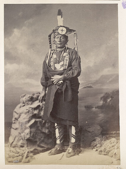 Khá-Ka-Sápa. Black Crow. Ponca