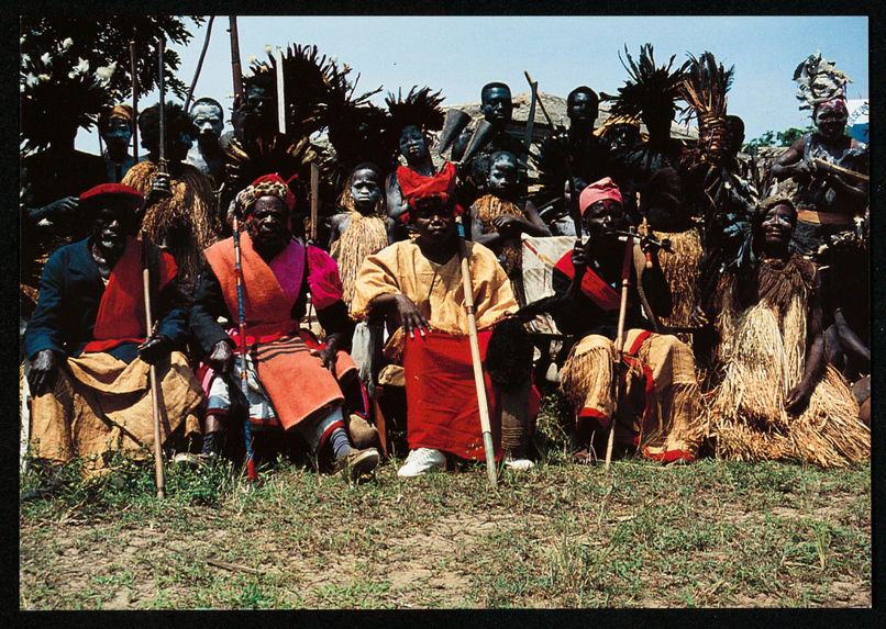 Chefferie d'Ewo, onkumu, et ses ébanigi