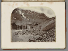 Shigri glacier - From the river