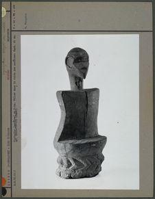 Statuette en bois bidjogo