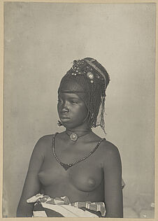 Jeune femme Toucouleure (Soudan)
