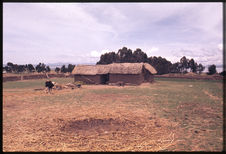 Maison au bord du lac Titicaca