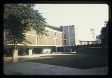 New Delhi, Indian International Center