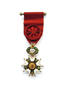 Insigne d'officier de la Légion d'honneur de Georges Thomann (promotion 3…