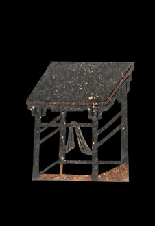 Figure d'ombres : table de maison simple