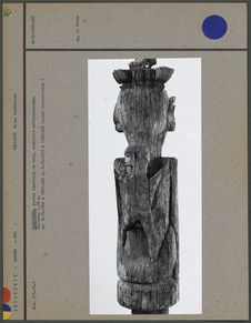 Hampatong, statue funéraire en bois