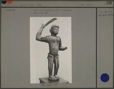 Statue en bois représentant Ghézo, roi du Dahomey