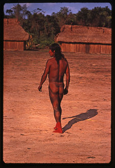 Rio Xingu [homme aux pieds rouges]