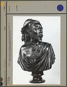 Buste en bronze, Saïd Abdallah, vue de trois-quarts