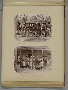 Groupe d'Indigènes au Vieux Taschkent