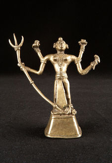 Durga, sous sa forme Mahishamardini