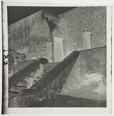 Escalier conduisant à une vieille maison de la Kasbah