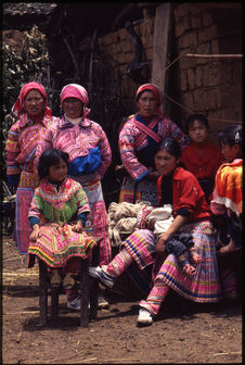 Femmes au village