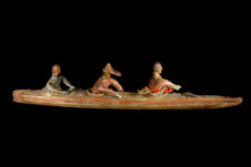 Kayak miniature à trois trous d'hommes
